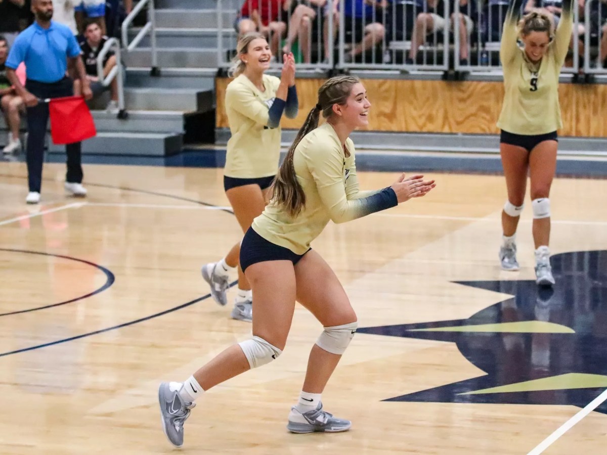 Van Heyst exudes talent, positivity for nationally ranked Wingate volleyball&nbsp;team