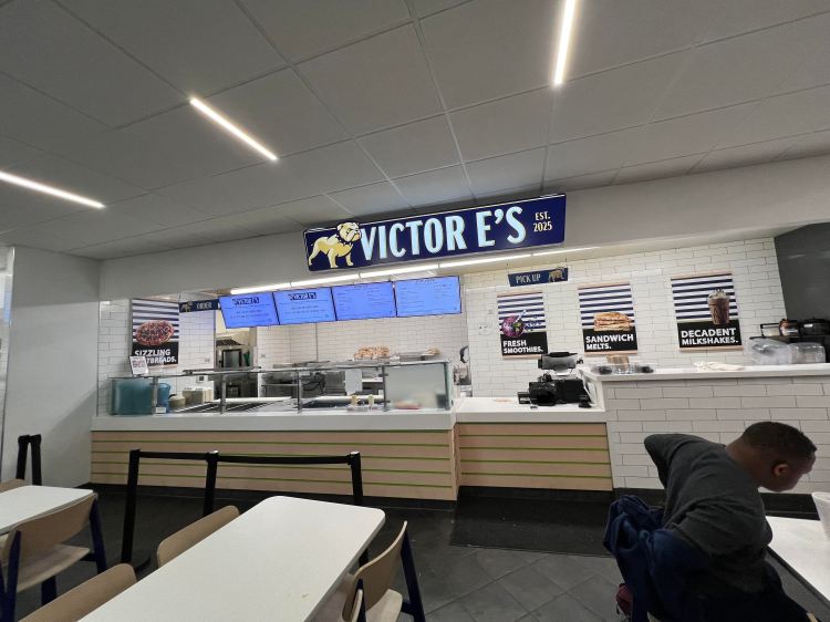 New dining option Victor E’s drawing mixed&nbsp;reviews