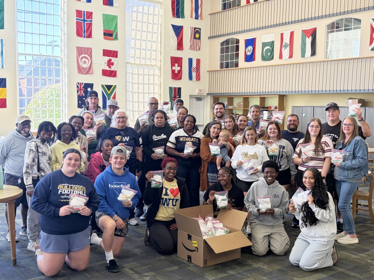 Wingate families assemble 100 hygiene kits for local&nbsp;shelter