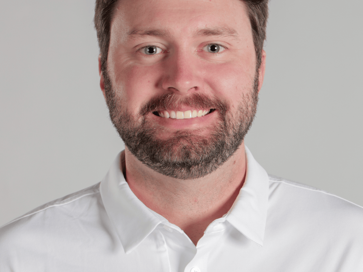 Ex-Wingate golf coach Hackney returns to provide former player and new Bulldog head coach Pickerel a helping&nbsp;hand